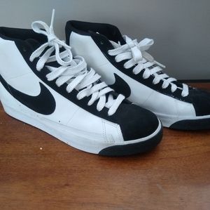 Nike Blazer high top 77s
